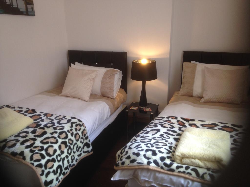 בלקפול Sutton Park Guest House מראה חיצוני תמונה