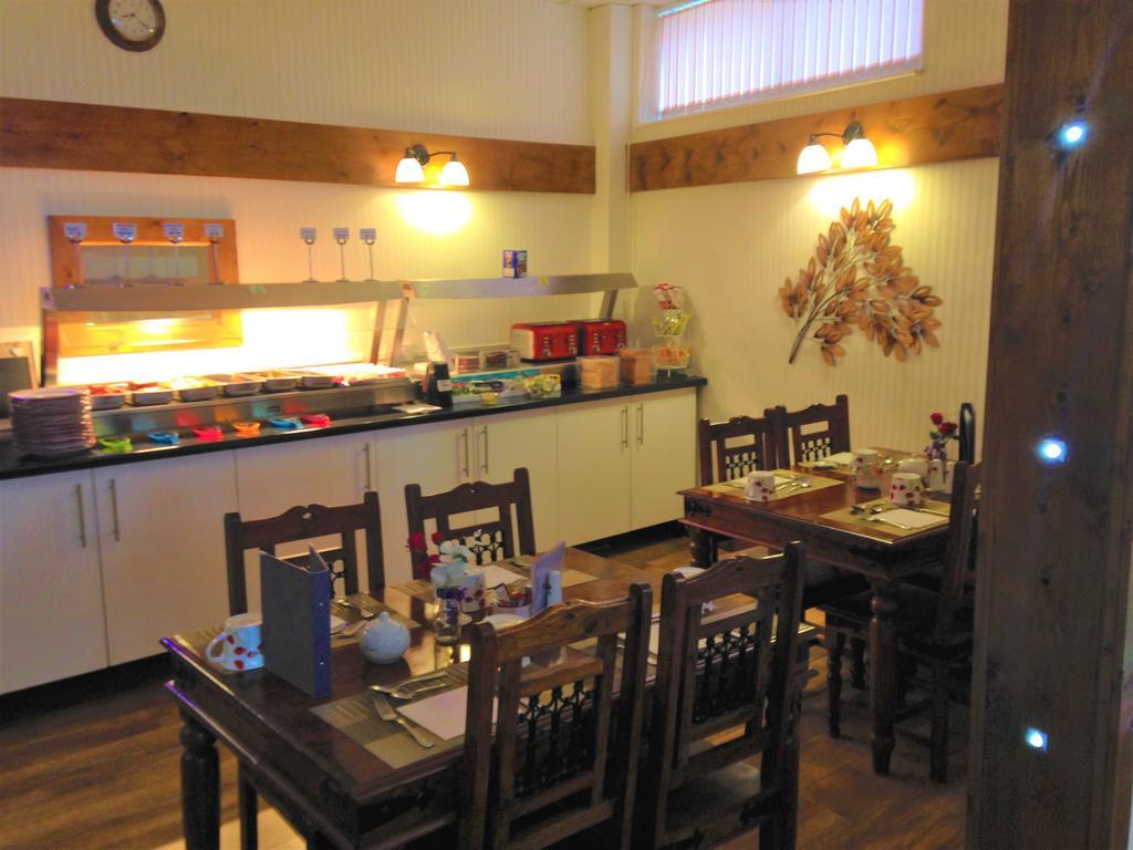 בלקפול Sutton Park Guest House מראה חיצוני תמונה